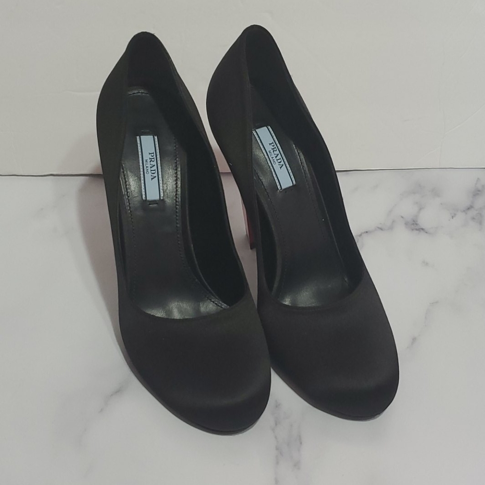Prada satin black and red pumps size 40 NEW - Picture 6 of 8